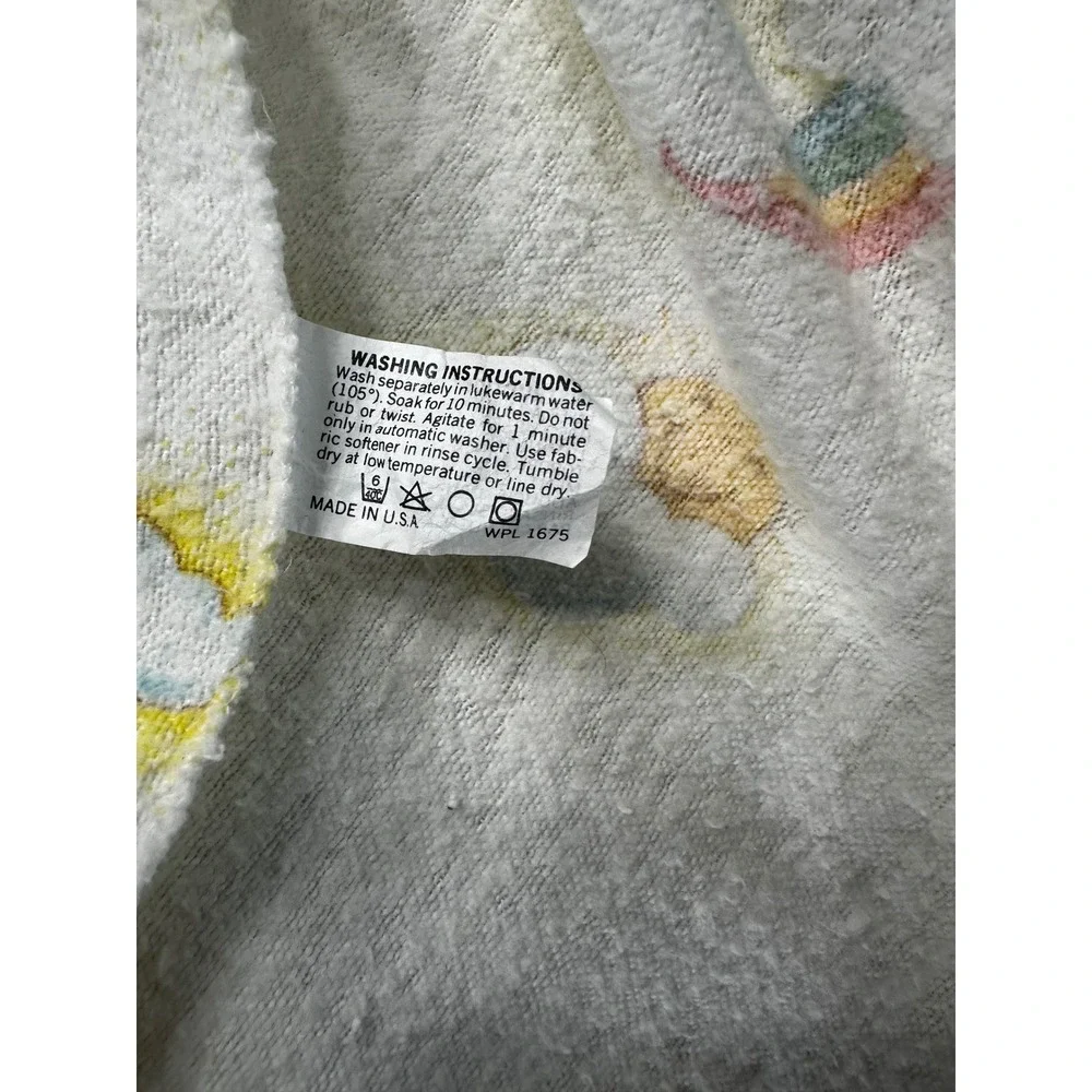 1983 Care Bears Baby‎ Blanket Colorful Rainbow & Cloud Soft Throw - Picture 7 of 7
